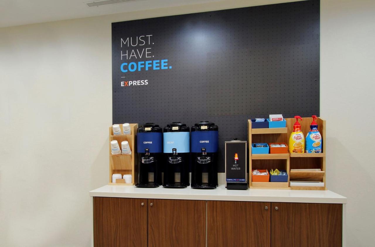 Holiday Inn Express - Kansas City Downtown By Ihg Eksteriør bilde
